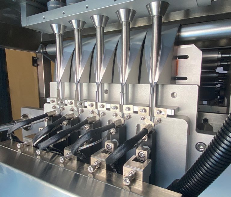 Multi-lane vertical series packaging machine
